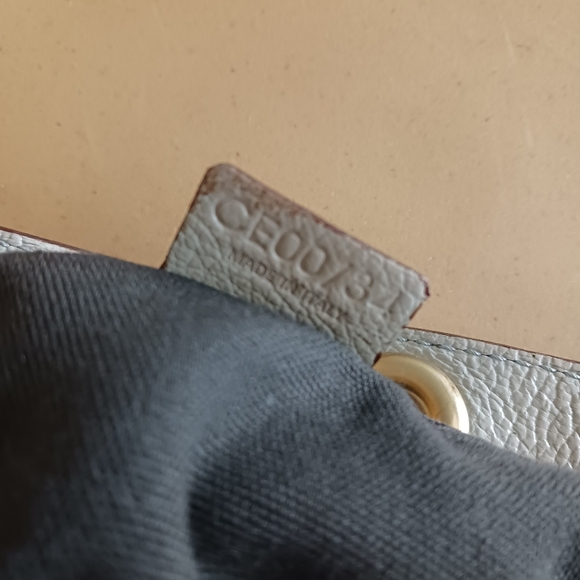 Celine Shoulder Bag - Picture 15 of 16